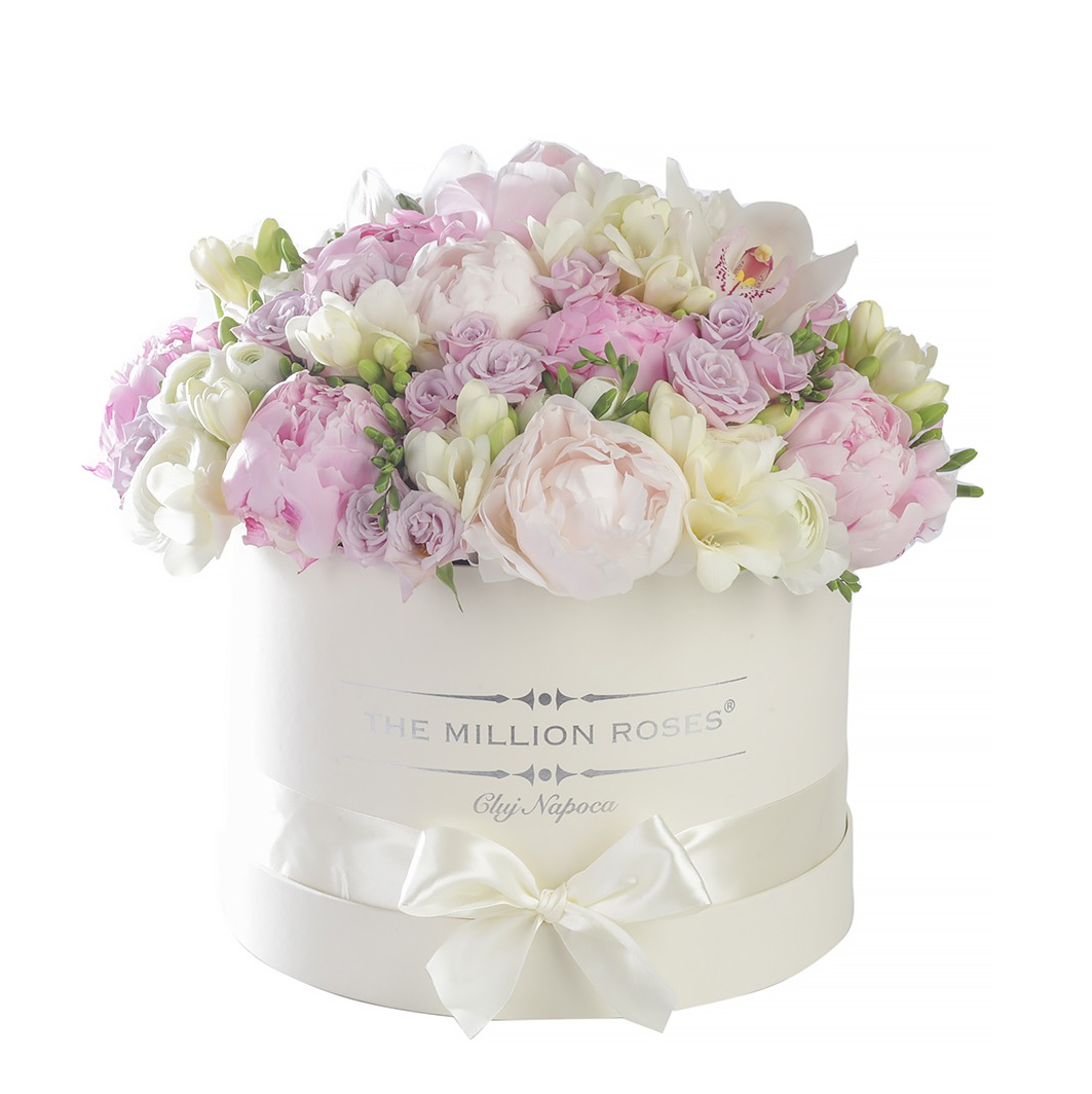 Flori mixte in cutie luxury alba