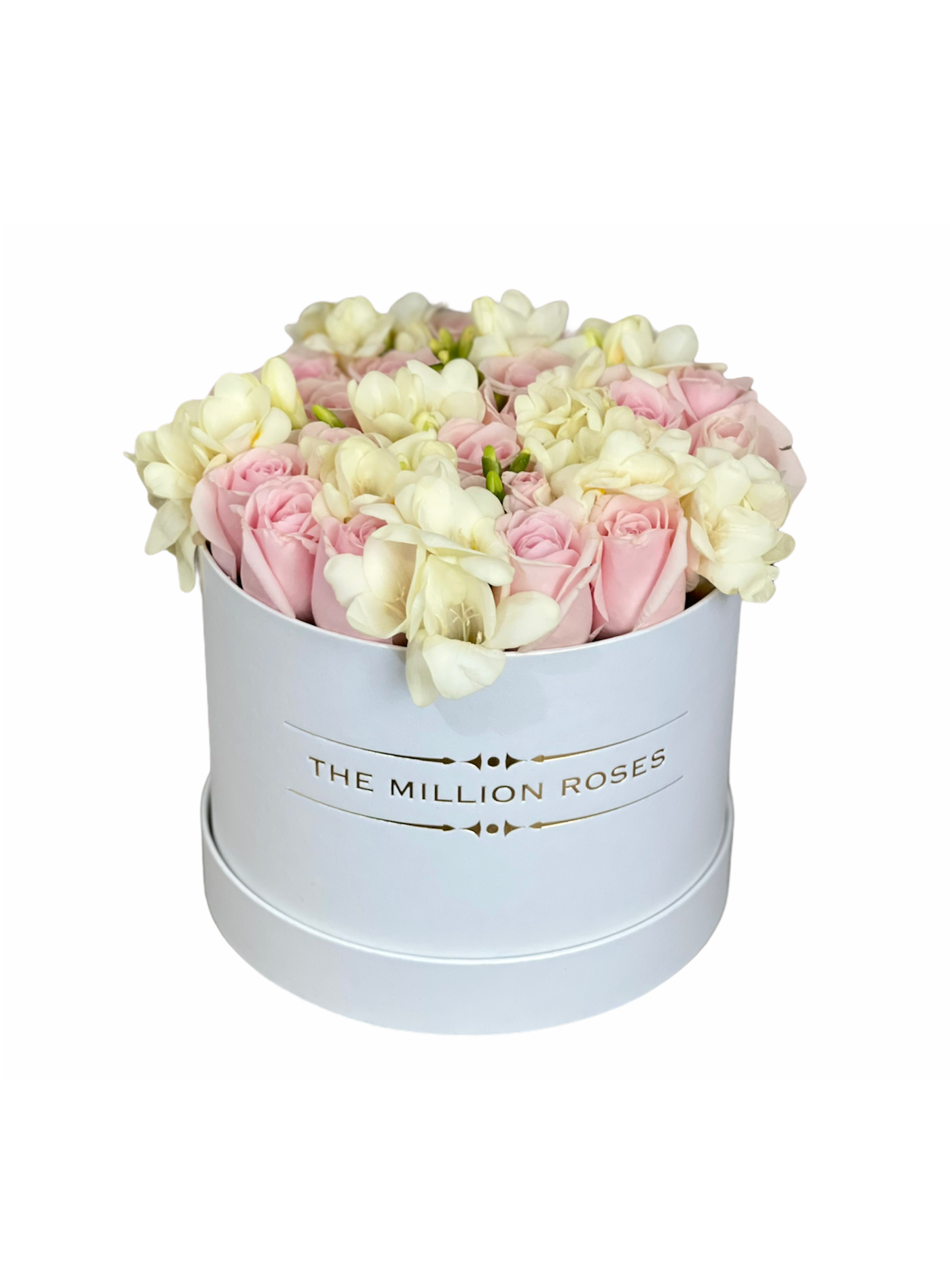 Trandafiri roz si frezii albe in cutie