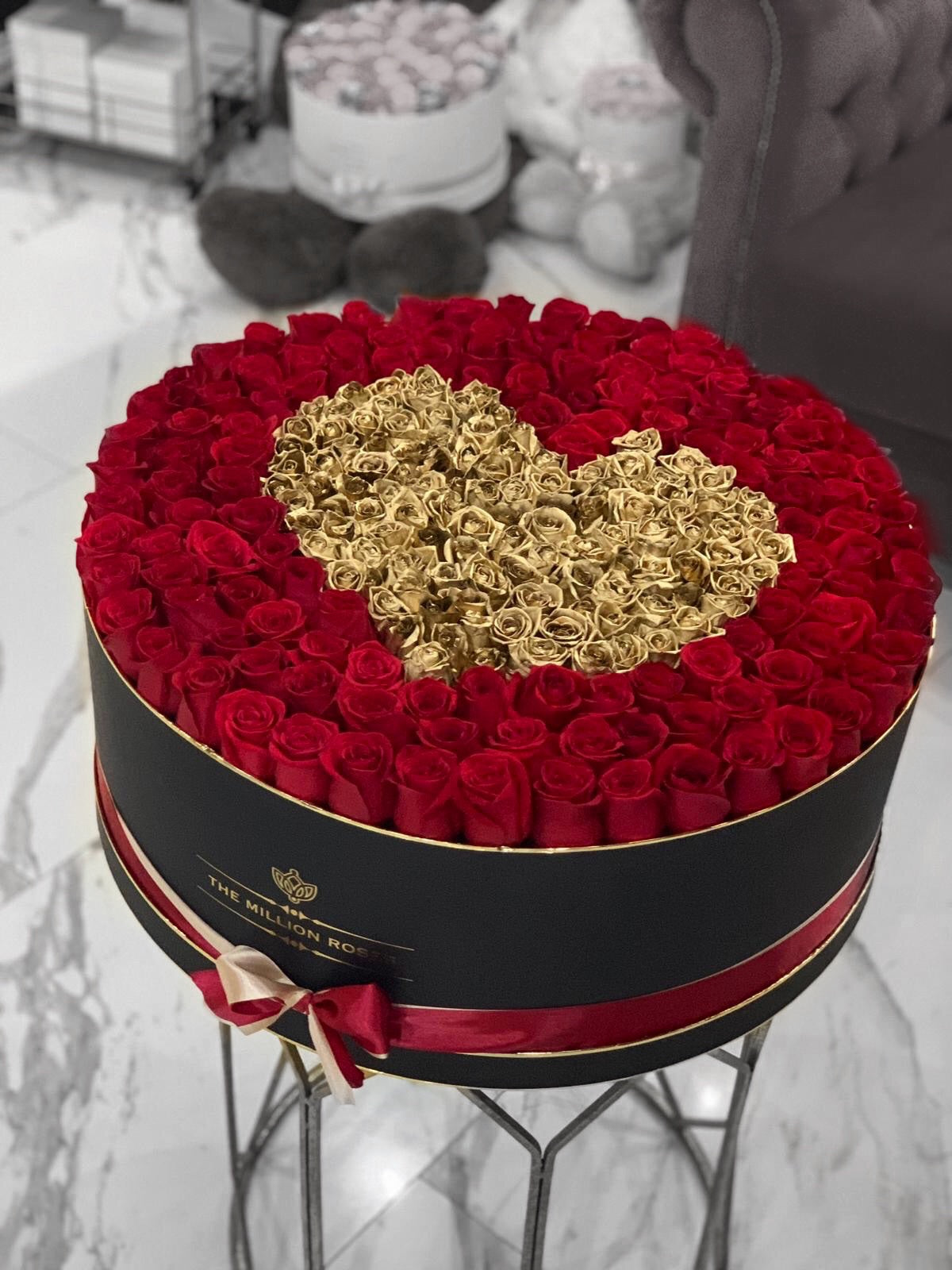 251 fire de trandafiri rosii naturali-The Million Luxury